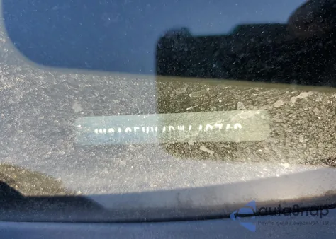 2013 Nissan Rogue S z USA, uszkodzony, nr VIN JN8AS5MV4DW649762